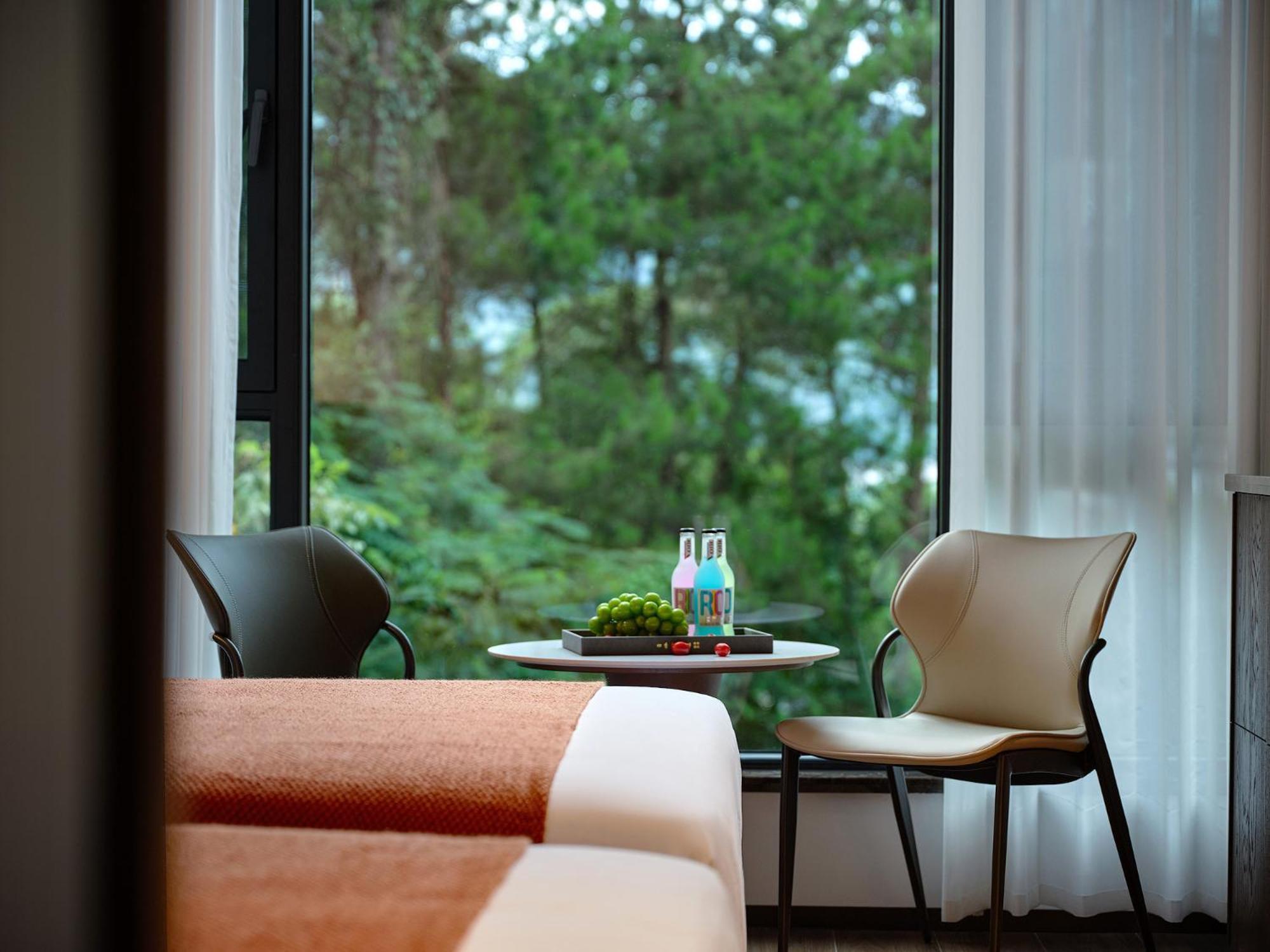 Zhangjiajie Utopia Hotel--Free One Way Pick Up Service Over 2 Nights מראה חיצוני תמונה