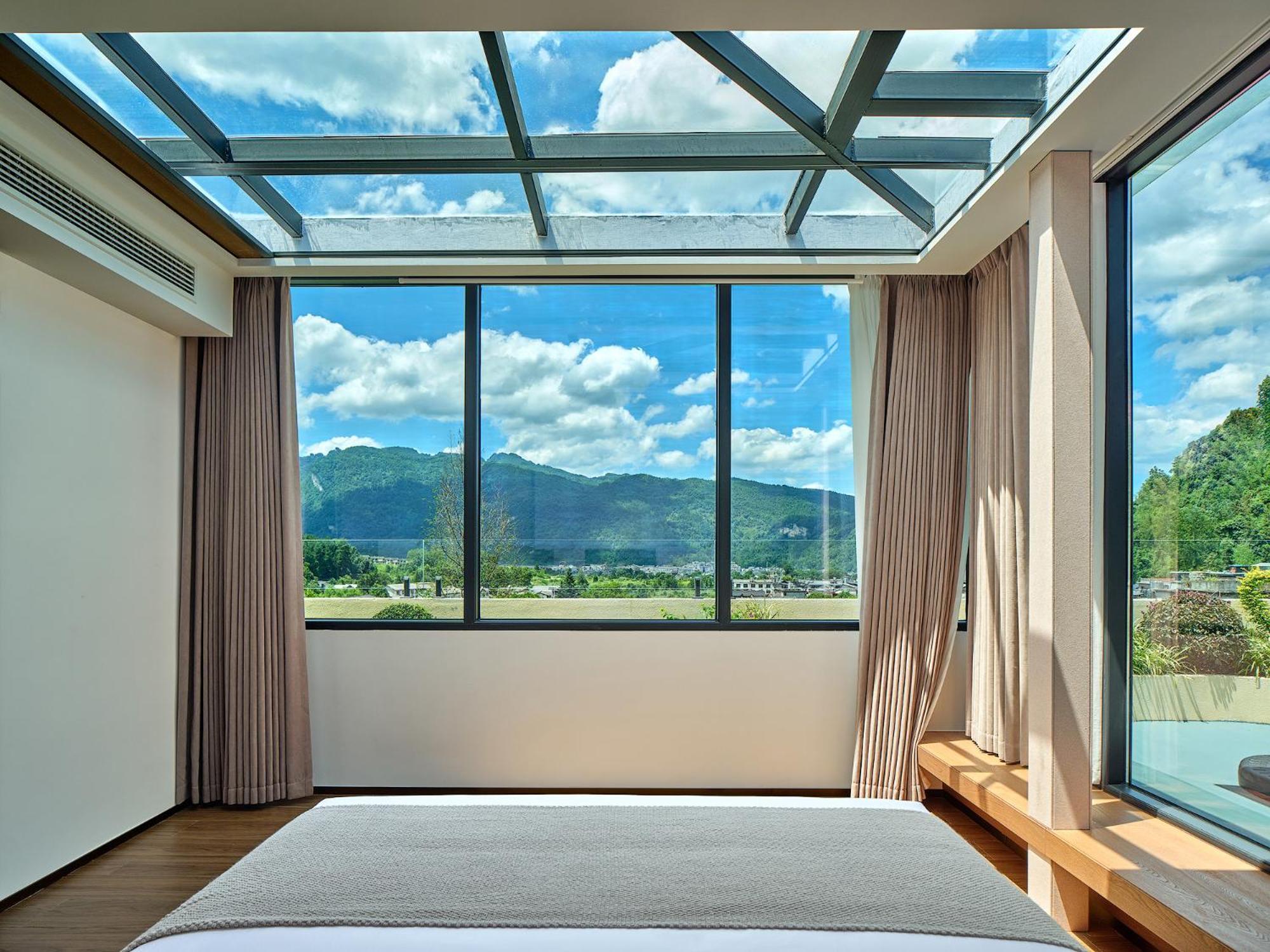 Zhangjiajie Utopia Hotel--Free One Way Pick Up Service Over 2 Nights מראה חיצוני תמונה