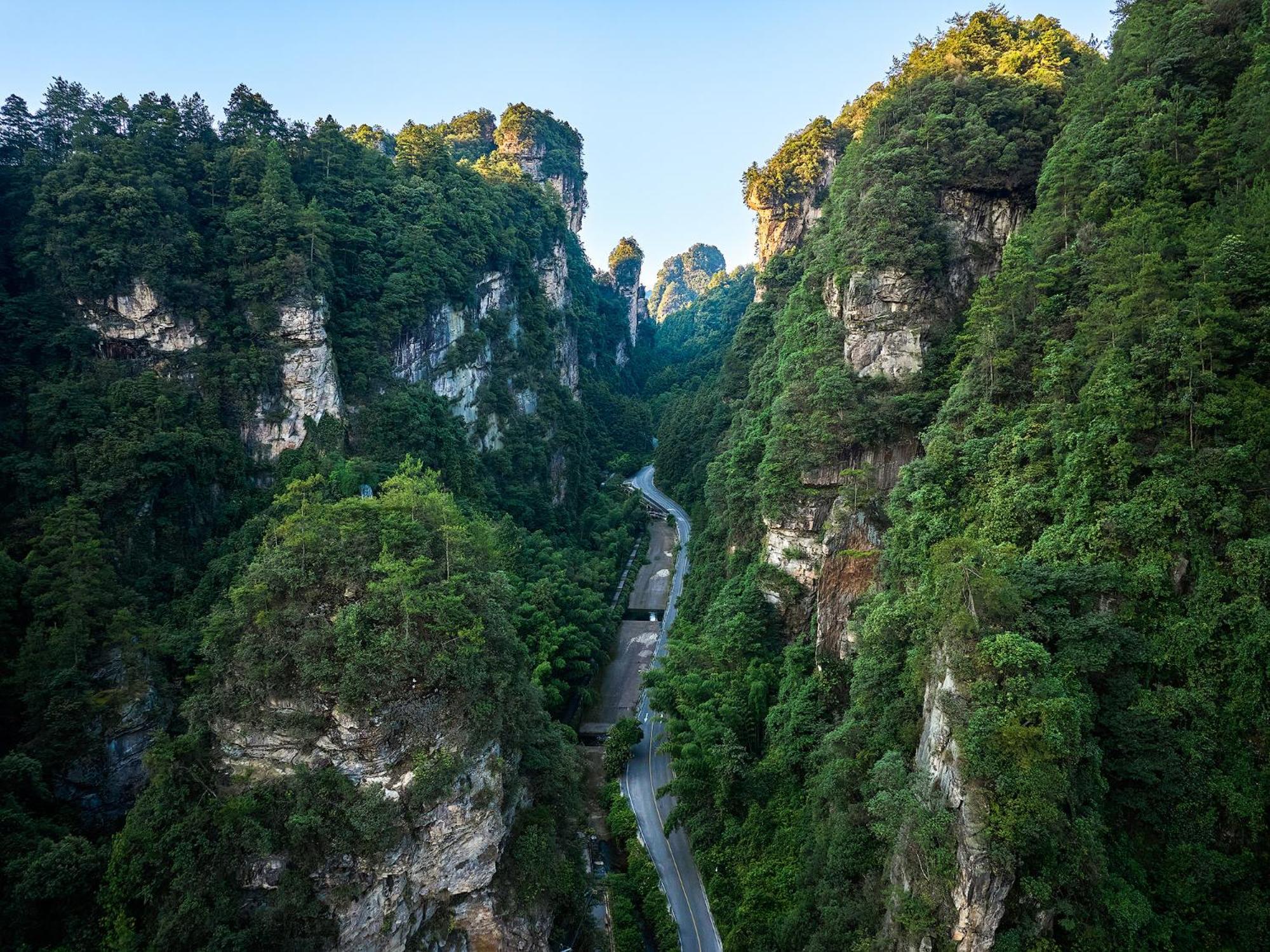 Zhangjiajie Utopia Hotel--Free One Way Pick Up Service Over 2 Nights מראה חיצוני תמונה