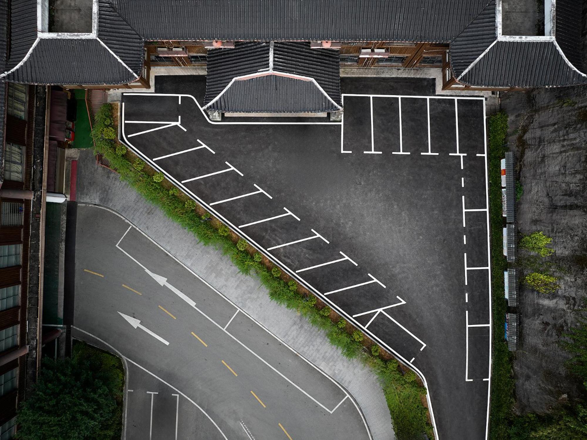 Zhangjiajie Utopia Hotel--Free One Way Pick Up Service Over 2 Nights מראה חיצוני תמונה
